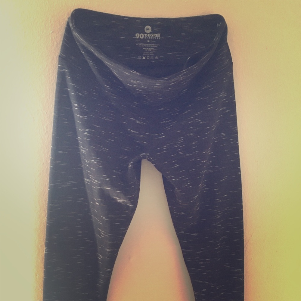 90 degree by Reflex Yoga leggings Size Medium